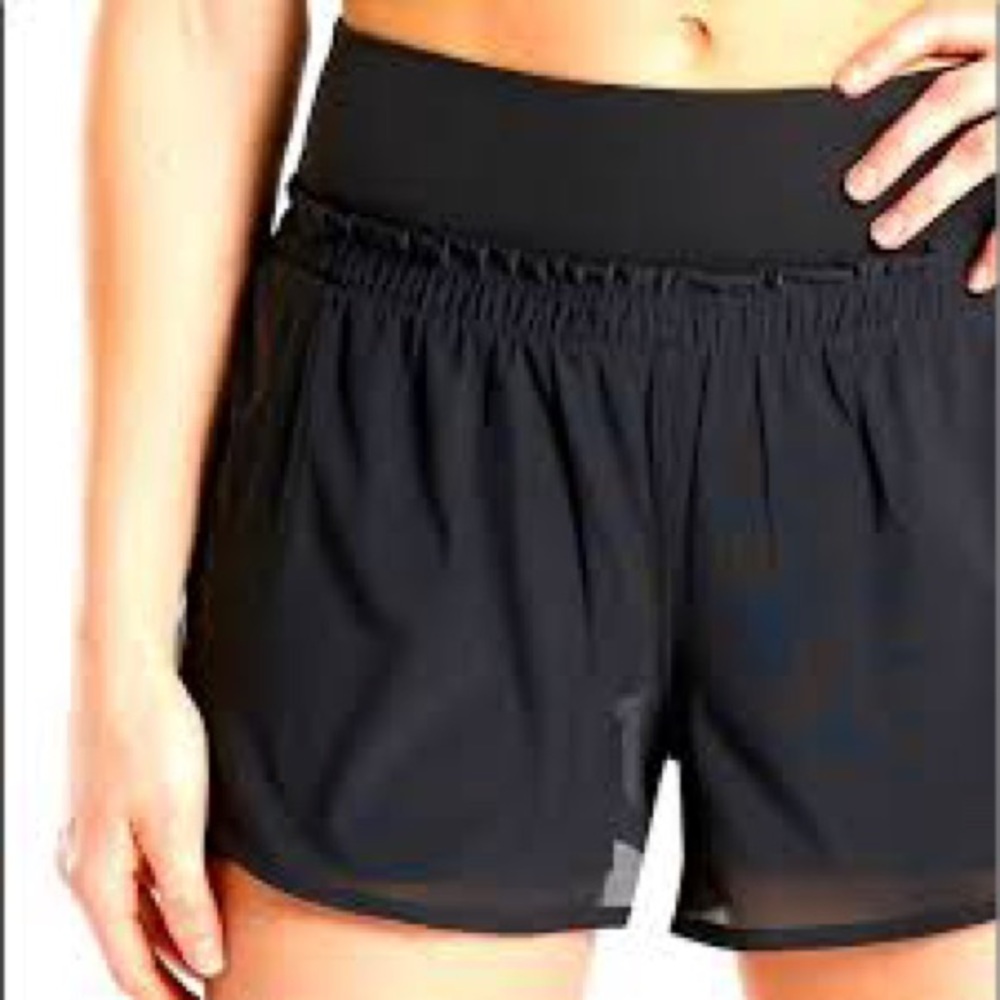 Athleta Crescent 2-in-1 Short Size Medium Black